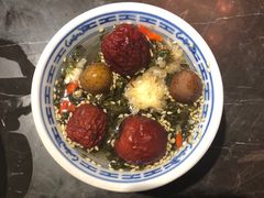 -巴四老城区炭火蛙锅(张江店)