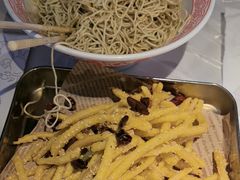 -石牌岭小亮蒸虾•湖北老字号(左岭店)