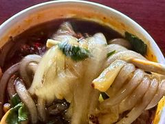 -重庆酸辣粉(老军营小环路店)