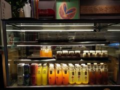 -渝是乎川渝小炒(新世界百货望京店)