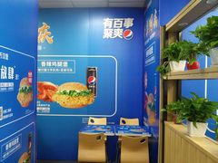 -华莱士·炸鸡汉堡(西中市店)