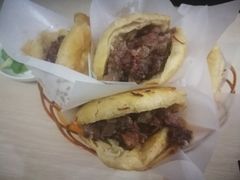 -闫家驴肉老店(华电一校店)