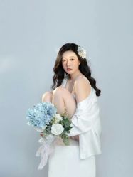 点击看大图 -定格摄影·轻奢定制写真馆