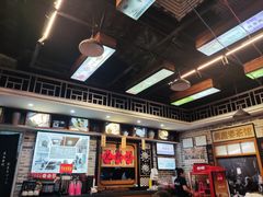 -黑白电视长沙小吃(美林M·LIVE天地东座店)