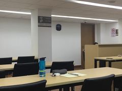 -上海市静安区图书馆(新闸路馆)