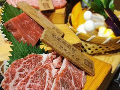 -山川小町·极番烧肉(新地假日广场店)