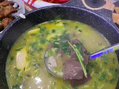 -鑫郭氏·南昌20年大排档·小龙虾羊蝎子(潮阳里店)