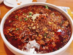 水煮牛肉-易老妈蹄花.特色川菜(人民公园总店)