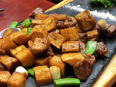 -胡记饭店(保工街店)