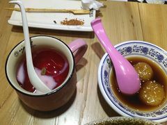 -蒙自源过桥米线(红谷滩万达店)