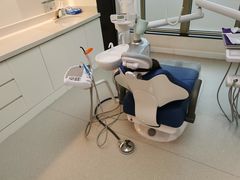 -华颜美口腔矫正·种植牙