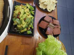 -曹丞相·地锅鸡·地锅鱼(武林店)