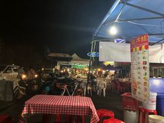 -芒果糯米饭摊子