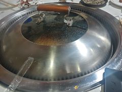 -哈尔滨烧烤·山河村铁锅炖(交大店)