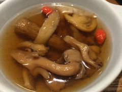 -云海肴·汽锅鸡·云南菜(天津国金汇店)