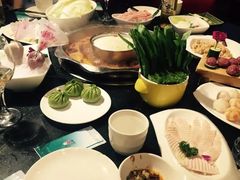 -小天鹅火锅·一线江景洪鼎旗舰店(洪崖洞店)