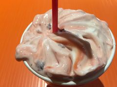 -DQ·蛋糕·冰淇淋(湖景东路店)