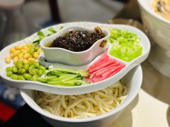 老北京炸酱面-京味斋·北京烤鸭(北京南站洋桥店)