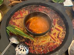 -黄潇洒老火锅(九眼桥宏济巷店)