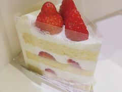 -巴黎贝甜(大宁国际商业广场店)