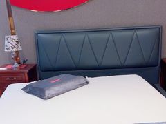 -斯林百兰(上海闵行剪刀石头布店)