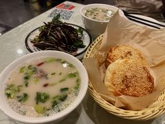 -三义和酒楼(广渠门店)