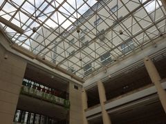 -上海市虹口区青少年活动中心(欧阳路)