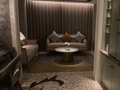 -浅深(世茂滨江精品店)