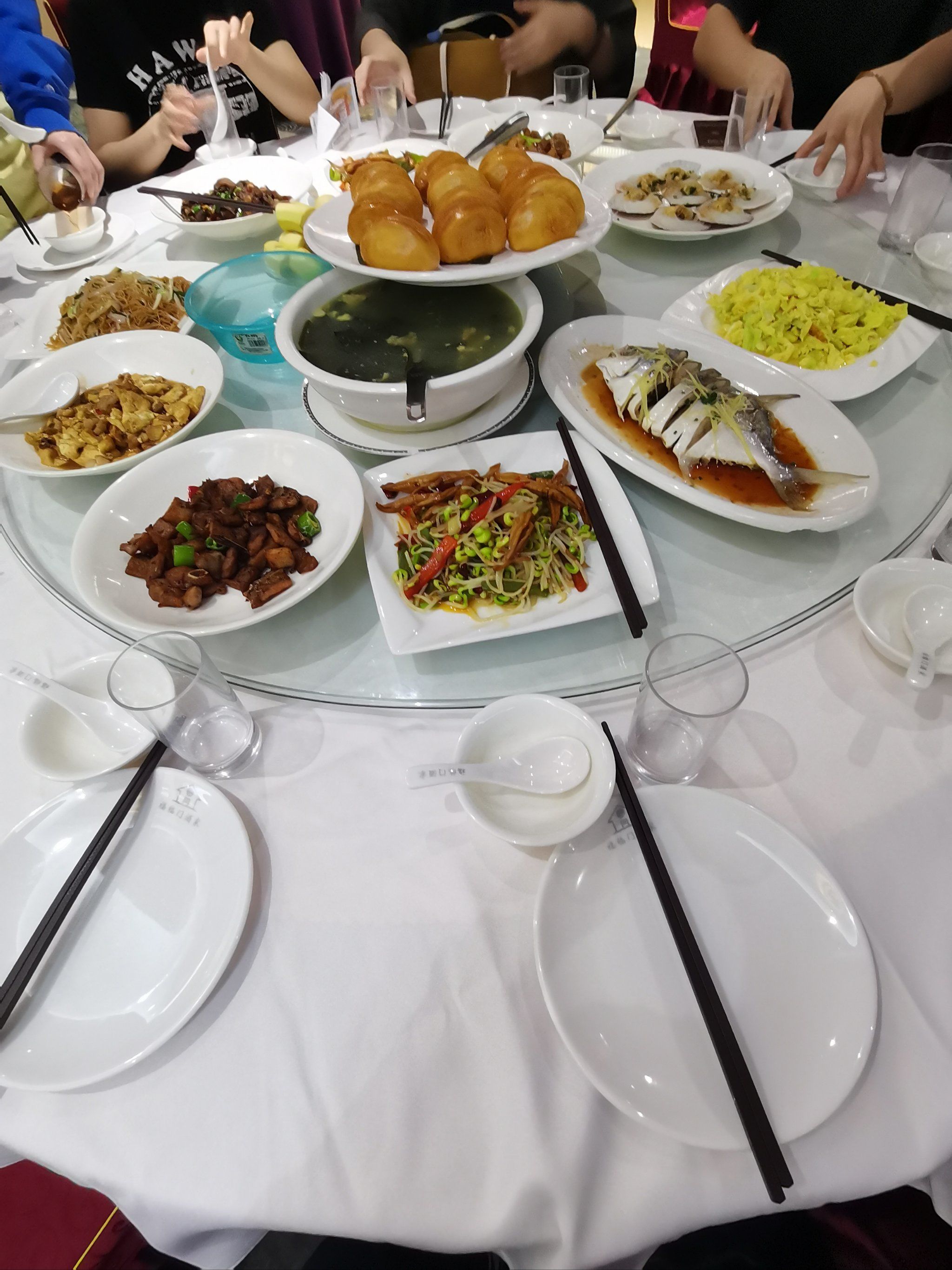 维也纳酒店的午餐