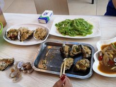 -覃记海鲜美食餐厅