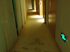 -南阳建业森林半岛假日酒店