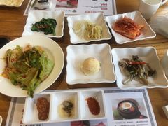 配烤肉小菜-紫霞门韩国料理烤肉(深南东路店)