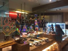 -小天鹅戴斯酒店鲸鲨百汇创作料理