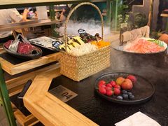 -鹿鸣山草本茶香火锅(园西路店)