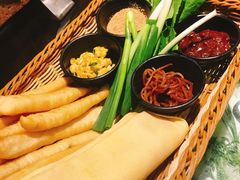 -老船夫婚宴婚庆会馆(延吉路店)