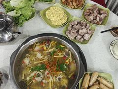 -乙丙丁正宗昭通天麻火腿鸡(总店)