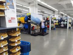 -迪卡侬(燕山店)