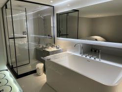 -三只熊皮肤管理中心旗舰店
