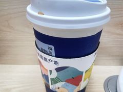 -瑞幸咖啡(凯德龙之梦莘庄店)