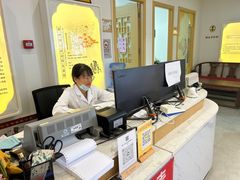 -李时珍中医馆·艾灸·推拿·针灸(佰港城馆)