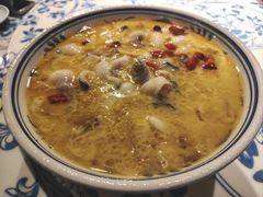 -卢大鲜鱼头捞饭(美利广场店)