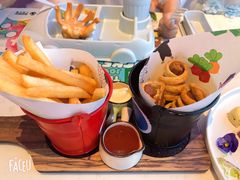 -水桶王国主题餐厅·聚会·生日派对·亲子活动·家庭套餐(亚龙湾希尔顿店)