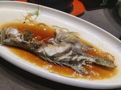 -梅花香里大酒店(郁金香路店)