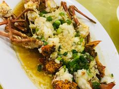 蒜蓉蒸龙虾-双月饭店·20年老字号(新村店)