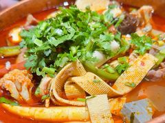 -成都你六姐·牛肉冒菜(上海周浦万达店)