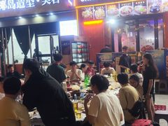 -老街烧烤大排档·地道湖北菜·龙虾馆(汉口火车站店)