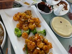 -大鸭梨烤鸭店(金顶街店)