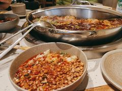 -肖肖酸萝卜鱼火锅(总店)