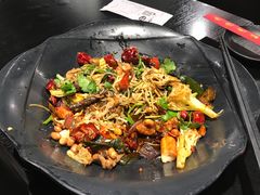 -小山城麻辣香锅(新邻生活广场店)