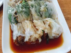 蜜汁叉烧肠粉-广东小美食(果戈里大街店)